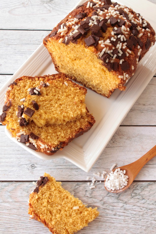 Plumcake con cocco e pepite ci cioccolato fondente